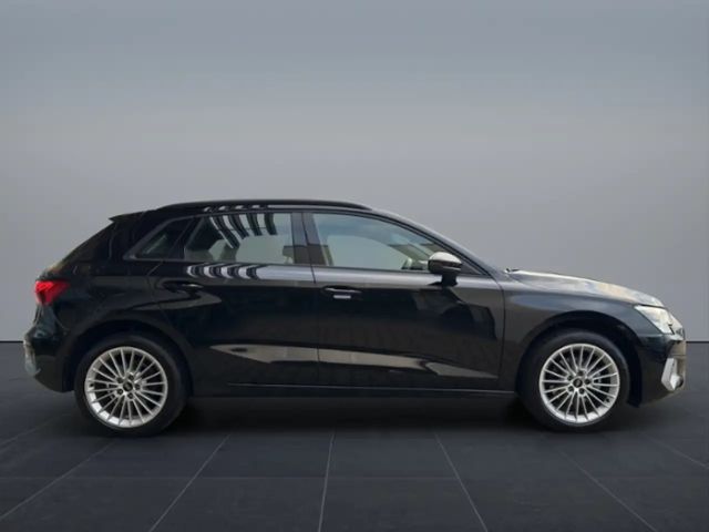 Audi A3 30 TFSI Sedan Sportback