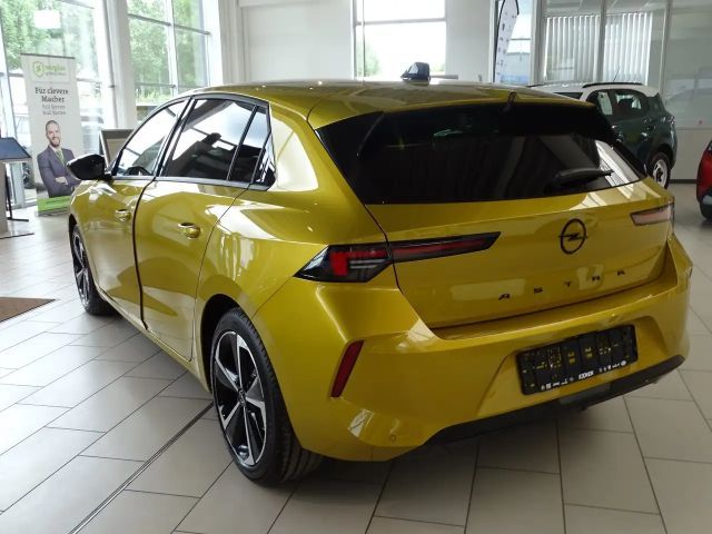 Opel Astra GS-Line Grand Sport