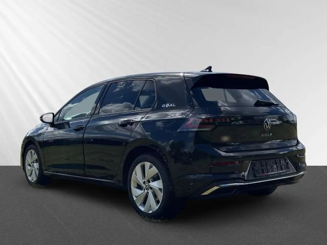 Volkswagen Golf 1.5 eTSI Golf VIII