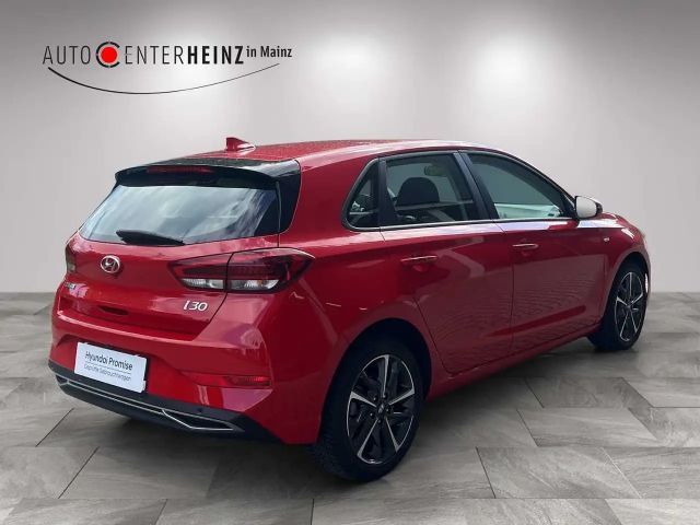 Hyundai i30 Hybrid Trend