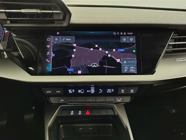 Audi A3 30 TDI Attraction Avant Sedan