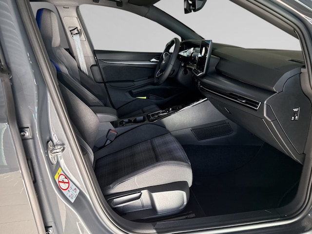 Volkswagen Golf GTE Hybrid