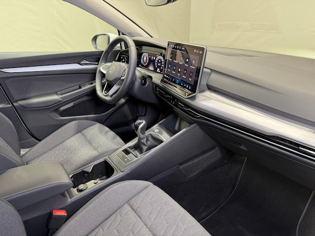 Volkswagen Golf 1.5 TSI Life Variant