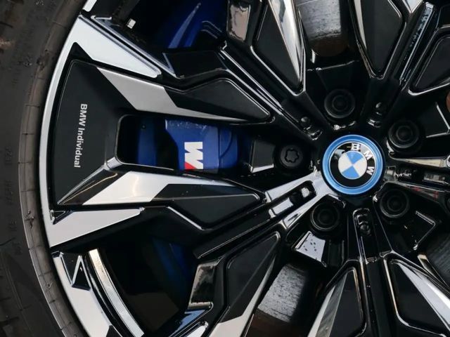 BMW i5 M60 Sedan xDrive
