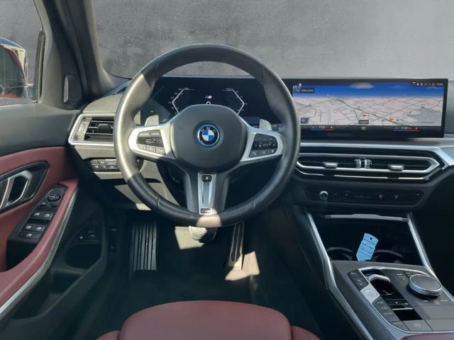 BMW 330 330e M-Sport Touring