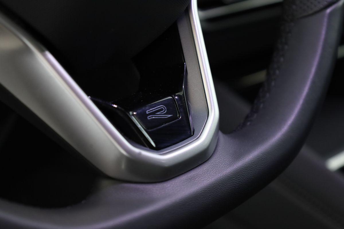 Volkswagen Tiguan 2.0 TSI DSG IQ.Drive R-Line