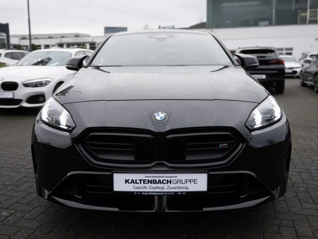 BMW 135 Sedan xDrive