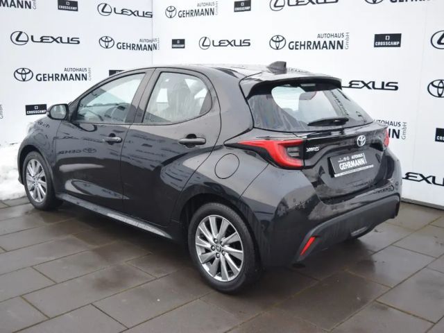 Toyota Yaris Club Hatchback