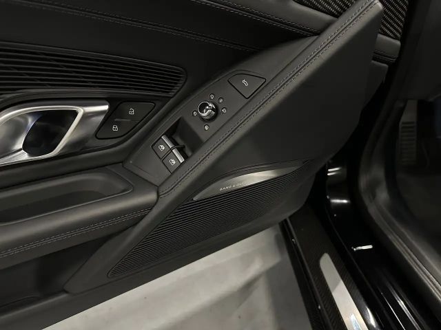 Audi R8 Performance Quattro Spyder V10