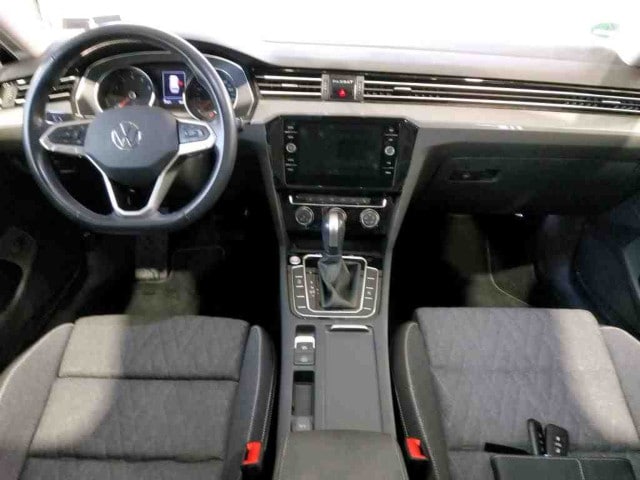 Volkswagen Passat 2.0 TSI Business DSG Variant