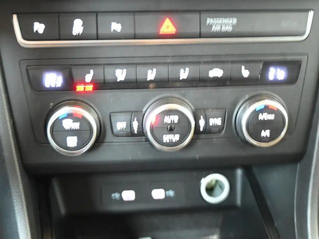 Seat Ateca 2,0 Austria Edition 4WD TDI DSG; Anhängerkupplu...