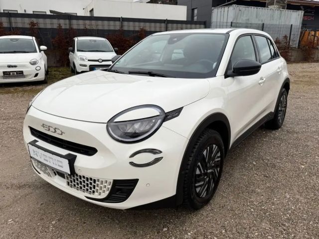 Fiat 600e Hybrid 1.2 74 kW (100 PS) DCT + Komfortp.