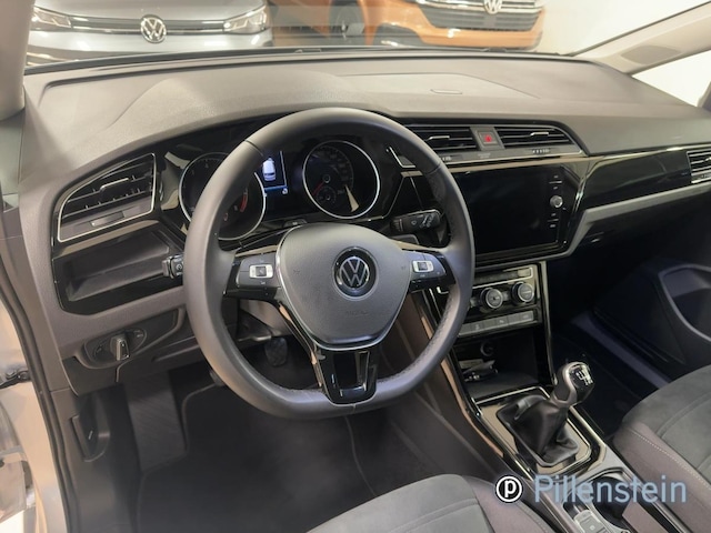 Volkswagen Touran 1.5 TSI Highline