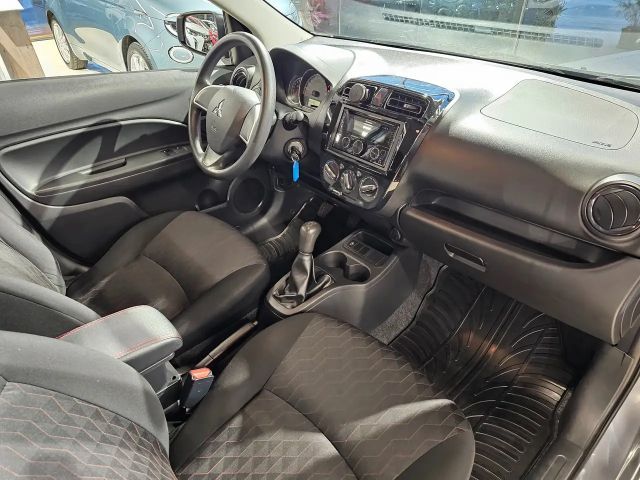 Mitsubishi Space Star Inform Star