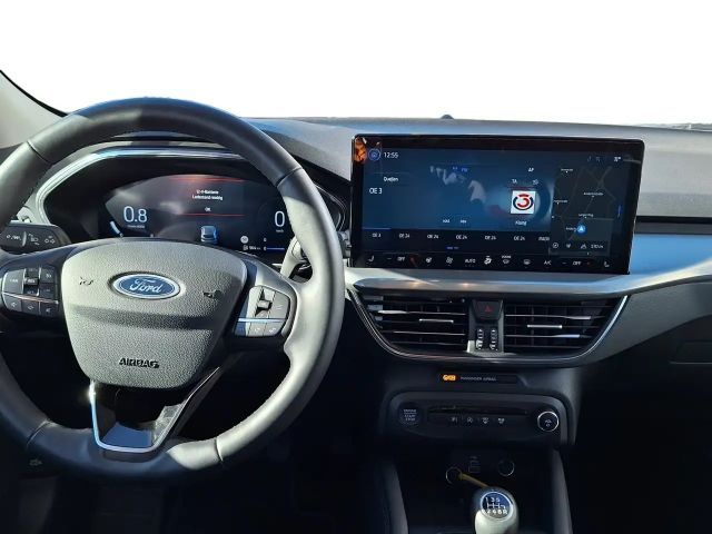 Ford Focus Titanium Wagon