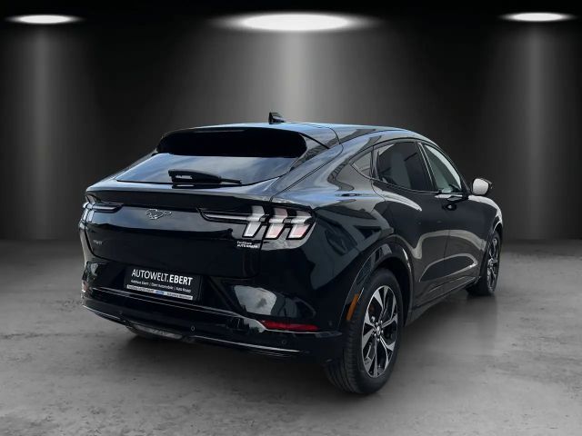 Ford Mustang Mach-E AWD