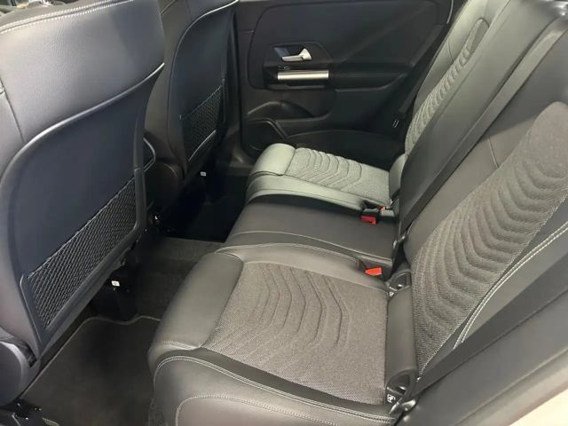 Mercedes-Benz B 200 Progressive