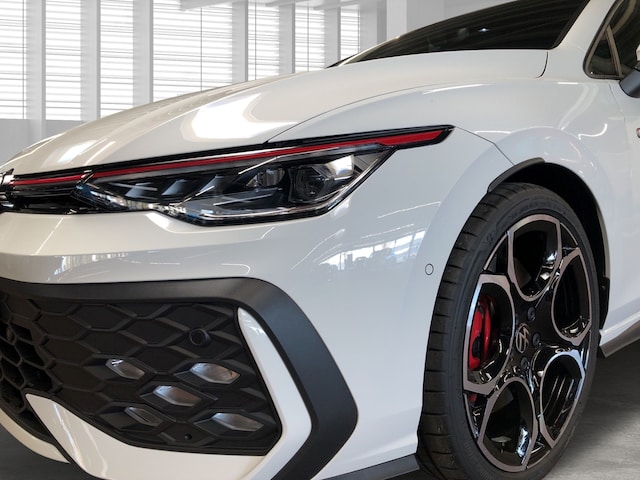 Volkswagen Golf 2.0 TSI DSG GTI