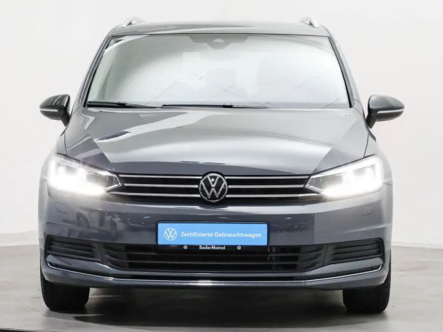 Volkswagen Touran 1.5 TSI DSG