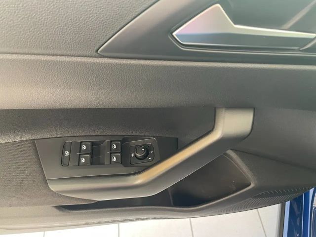 Volkswagen Taigo Basis, LED-Scheinwerfer, Klima, DAB, Sitzheizung