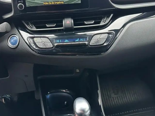 Toyota C-HR Hybride Team D