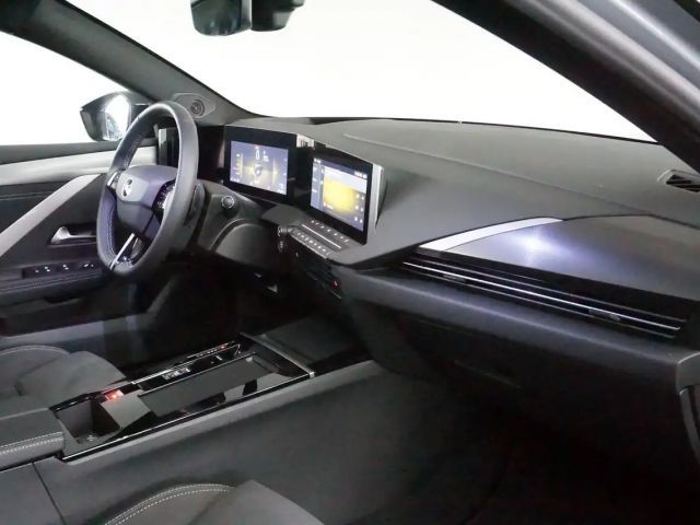 Opel Astra GSe Hybrid Innovation