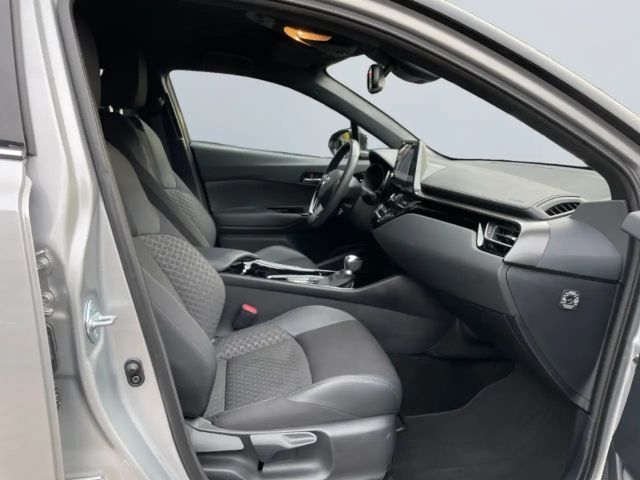 Toyota C-HR Hybride Team D