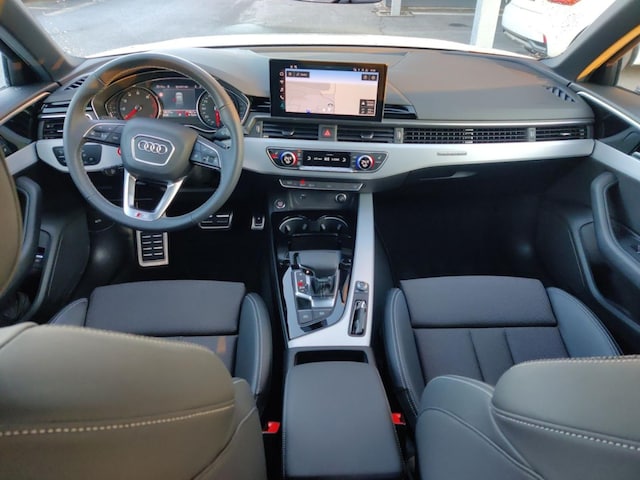 Audi A4 40 TFSI Avant Quattro S-Line S-Tronic