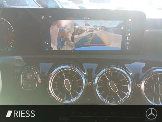 Mercedes-Benz A 250 4MATIC