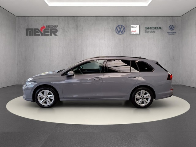 Volkswagen Golf 1.5 TSI Life Variant