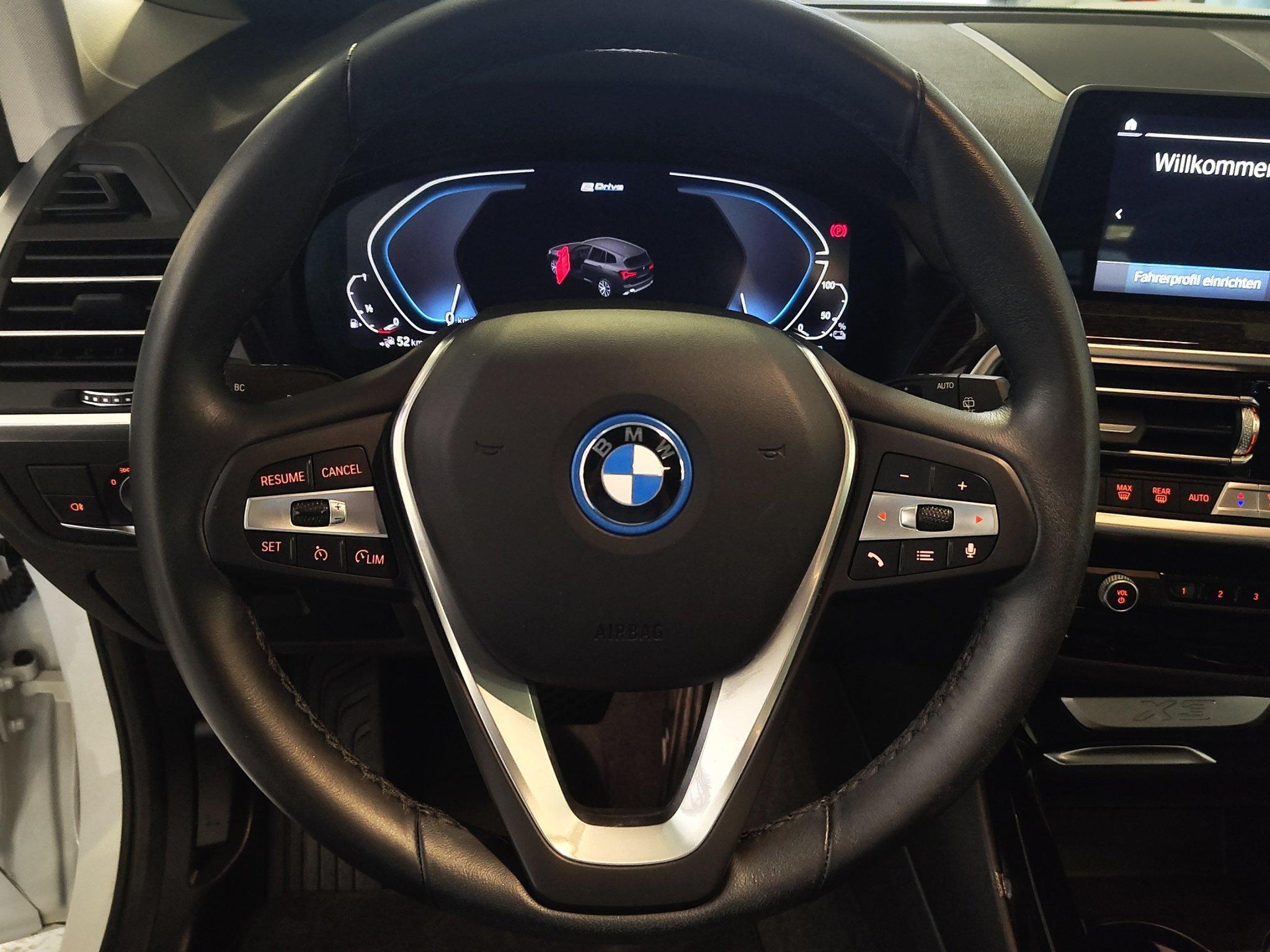 BMW X3 xDrive30e
