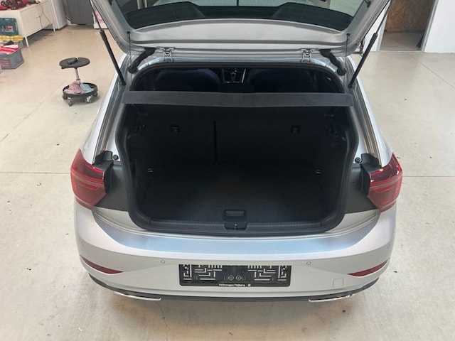 Volkswagen Polo Polo 1.0     R-L  BT081 TSID7F