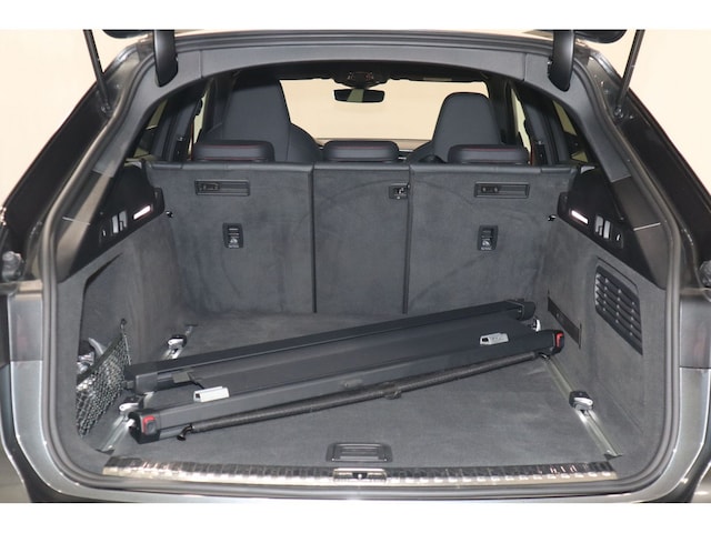 Audi S6 Avant Quattro