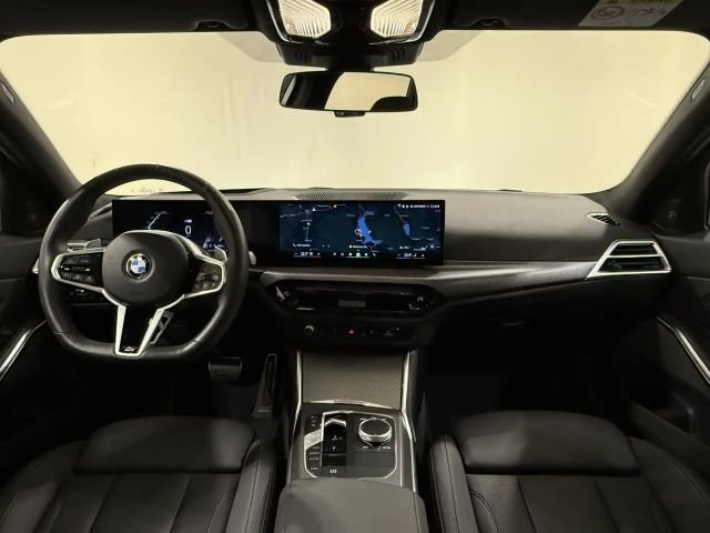 BMW 330 330d M-Sport Touring xDrive