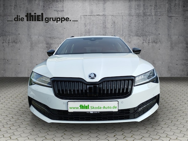 Skoda Superb 2.0 TDI Combi Sportline
