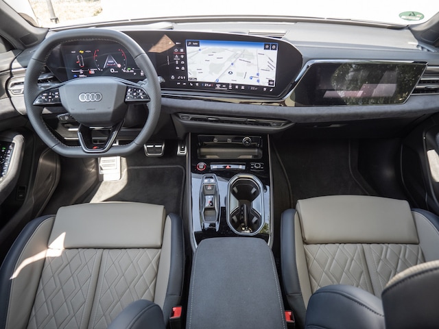 Audi A6 Avant Quattro S-Tronic