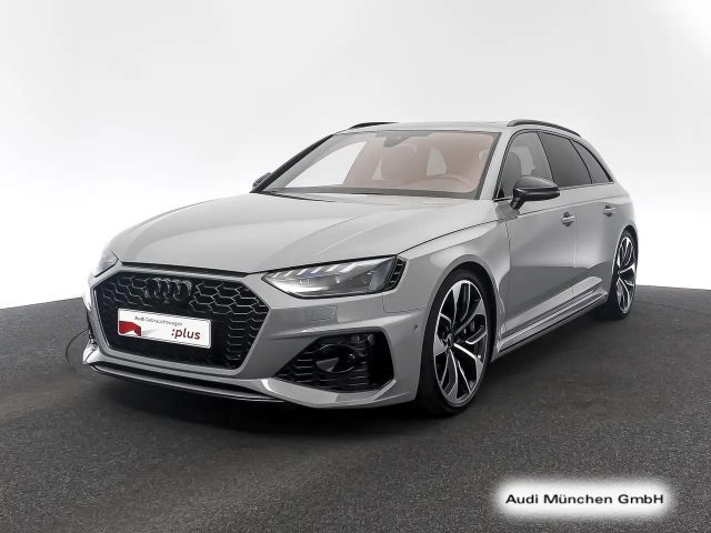 Audi RS4 Avant