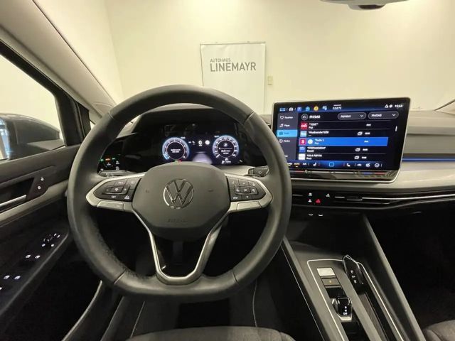 Volkswagen Golf 1.5 eTSI Life