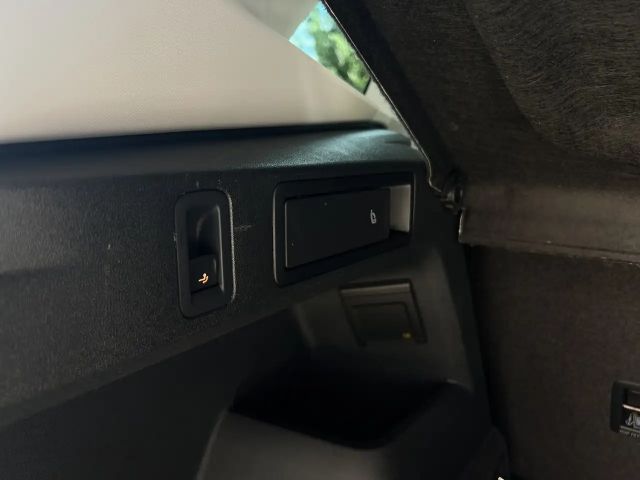 Volkswagen Tiguan DSG Elegance Elegance