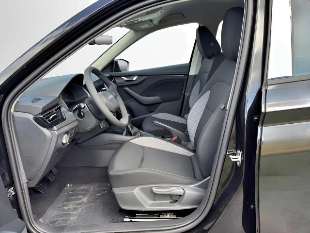 Skoda Kamiq Sondermodell 130 Jahre Tempomat LED Parksensoren