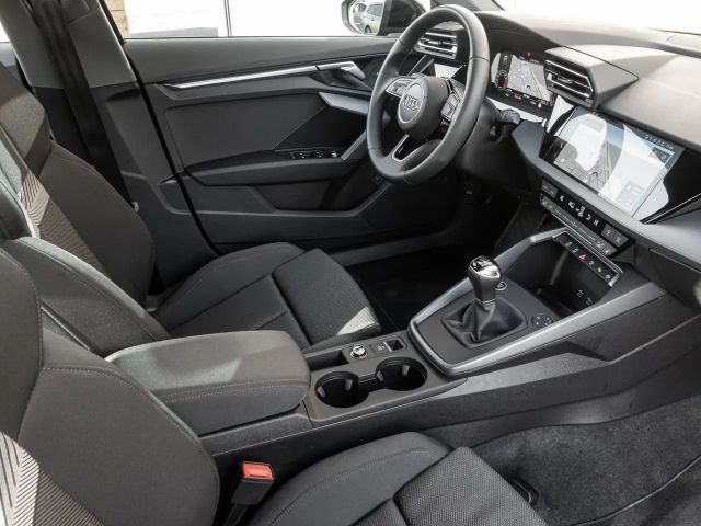 Audi A3 35 TFSI Sedan Sportback