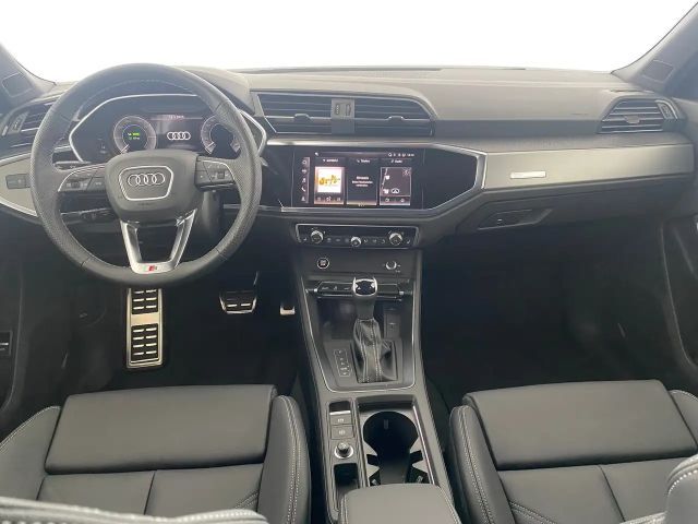 Audi Q3 45 TFSI Hybride S-Line