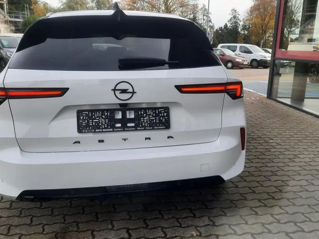 Opel Astra Sports Tourer Ultimate