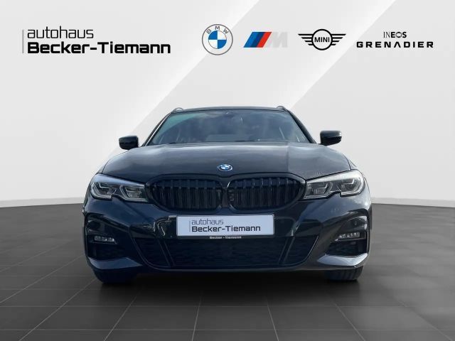 BMW 330 330e M-Sport Touring
