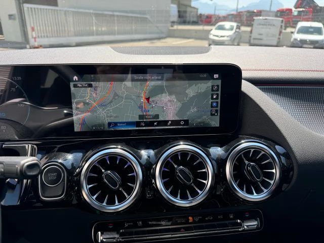 Mercedes-Benz EQA 300 4MATIC