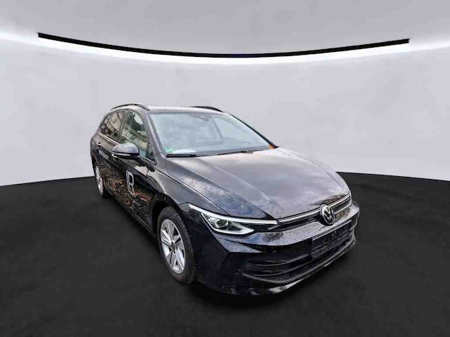 Volkswagen Golf Life Variant