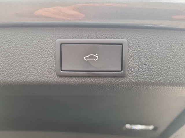 Skoda Superb 2.0 TDI Combi