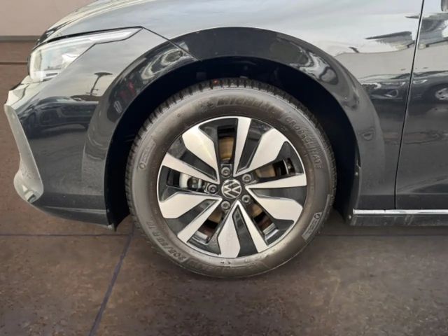 Volkswagen Golf 1.5 eTSI DSG Variant