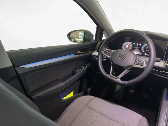 Volkswagen Golf 1.5 TSI Life Variant