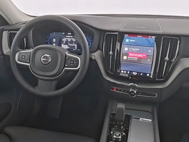 Volvo XC60 AWD Core
